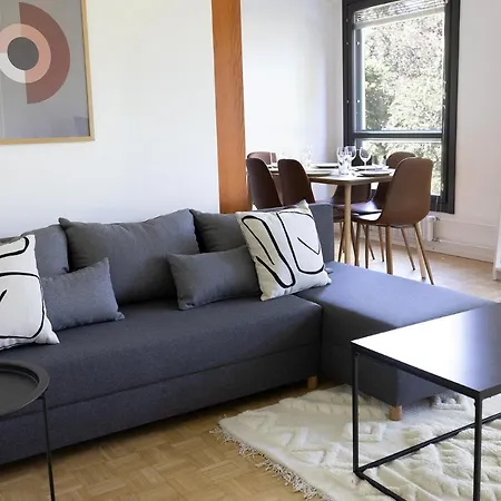 2ndhomes Center 2br Kaisaniemi Park With Balcony Apartamento